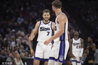 西甲综合：巴萨巩固榜首 马竞客场完胜.